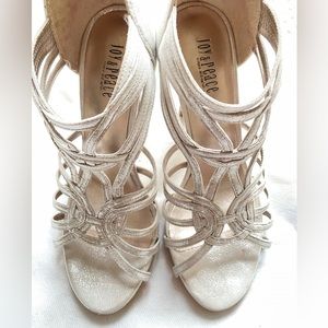 Joy & Peace Silver tone heels Sandals Size 36 wedding party cocktail